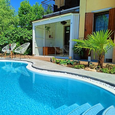 Picnic Room And Pool Castelnuovo del Garda Ngoại thất bức ảnh