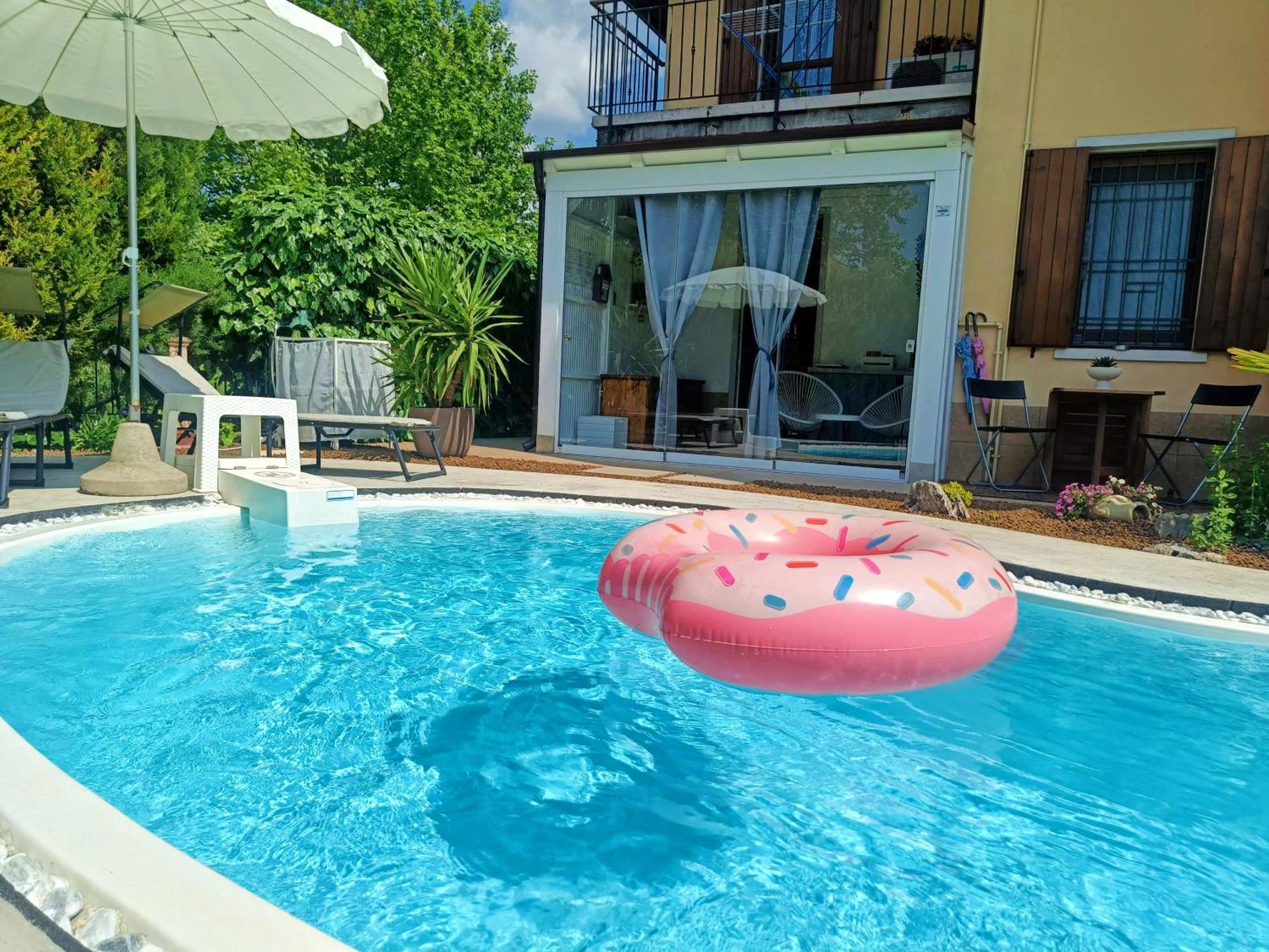Picnic Room And Pool Castelnuovo del Garda Ngoại thất bức ảnh